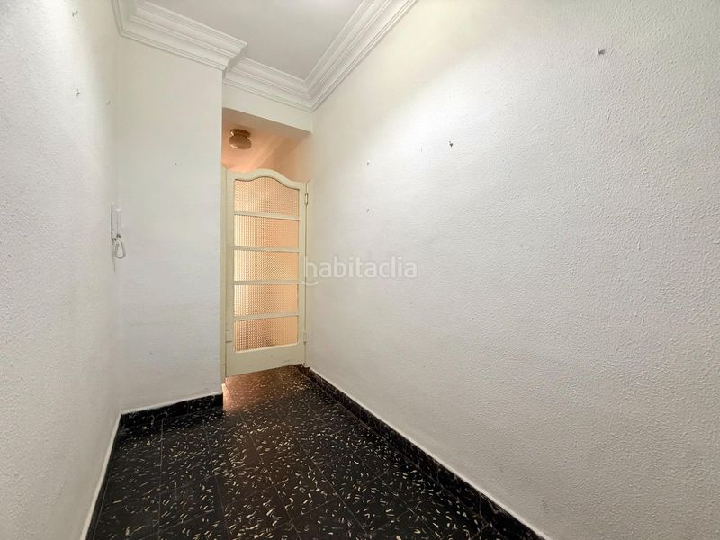 Foto 5118dc6b-e6d4-40fb-88f6-d3fa89d99d59. Pis a Russafa Valencia