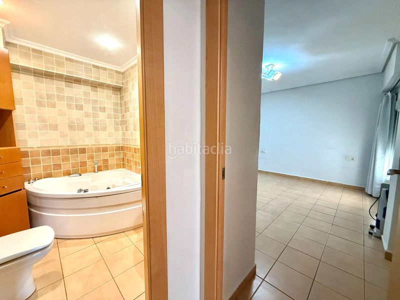 Foto 5114e672-1436-47a7-b273-c728bf8ddaa0. Pis a Benifaió