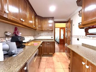 Appartamento  Juan ramon jimenez. Vivienda de 4 habitaciones en cjuan ramón jiménez malilla