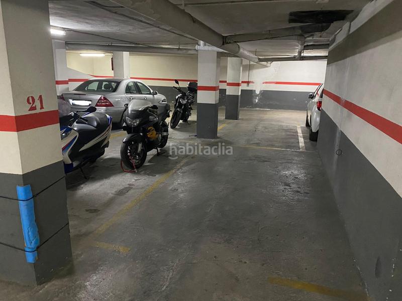 Foto 2e7923fb-f2d4-45f6-a28a-6cf804d25fc6. Autoparkplatz in Malilla Valencia