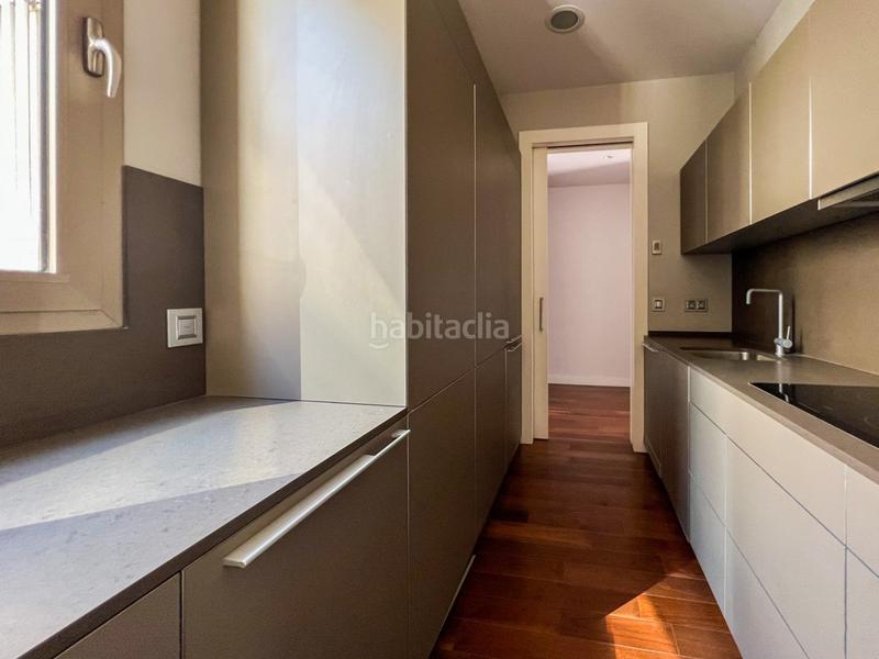 Foto 3207da3f-f752-4db3-b2c4-90b91bb76a27. Location attique dans calle mosen femades 3 dans Sant Francesc Valencia