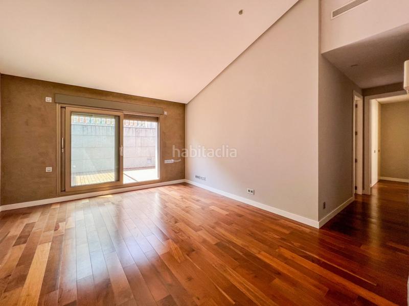 Foto 6881005d-8ba2-4618-841e-fb132bc43d67. Location attique dans calle mosen femades 3 dans Sant Francesc Valencia