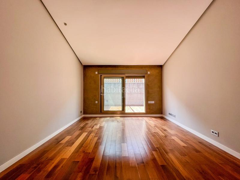 Foto 96dfce79-d551-45b7-a54c-7b9df1ccced8. Location attique dans calle mosen femades 3 dans Sant Francesc Valencia