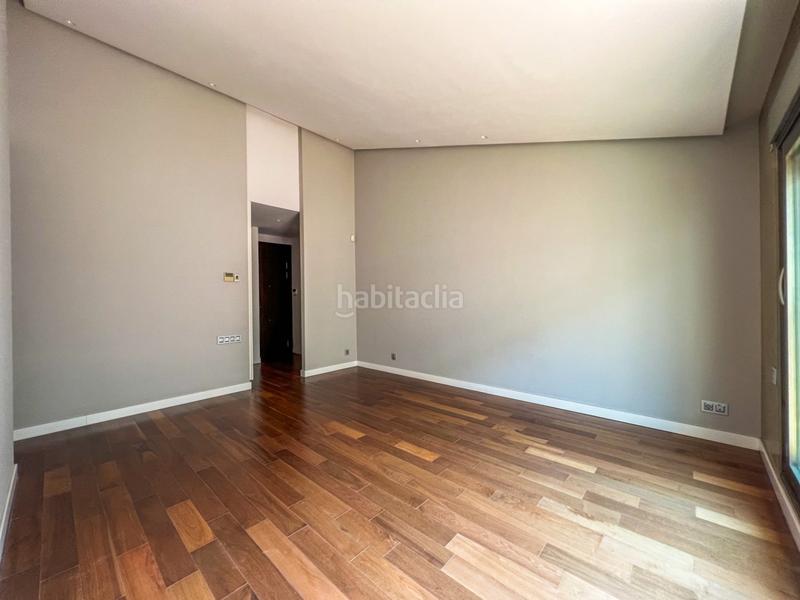 Foto ca9de271-677b-401c-8c6d-fe8d022e492a. Location attique dans calle mosen femades 3 dans Sant Francesc Valencia