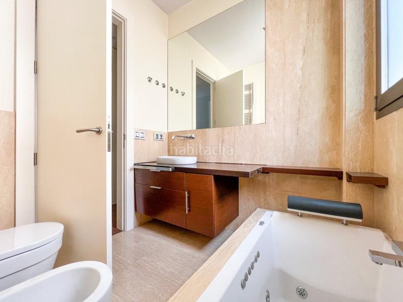 Foto f3df6282-9340-4acf-9527-f74f13495cdb. Location attique dans calle mosen femades 3 dans Sant Francesc Valencia
