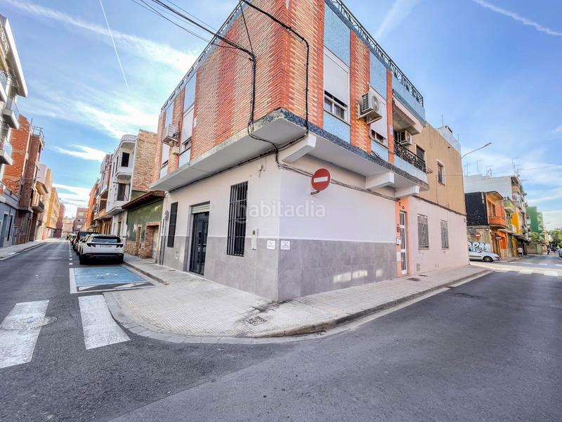 Foto 29f7f648-424e-4add-b358-f785f112e20e. Local comercial en dos de mayo 15 local vivienda en venta en Benetússer