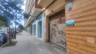 Lloguer Aparcament cotxe a Calle isla cabrera 69. Plaza de garaje en alquiler en cisla cabrera malilla