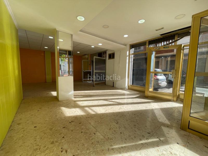 Foto f0f361f9-a92b-43e9-b6be-77e04f6a12ed. Locale commerciale in El Carmen Manises