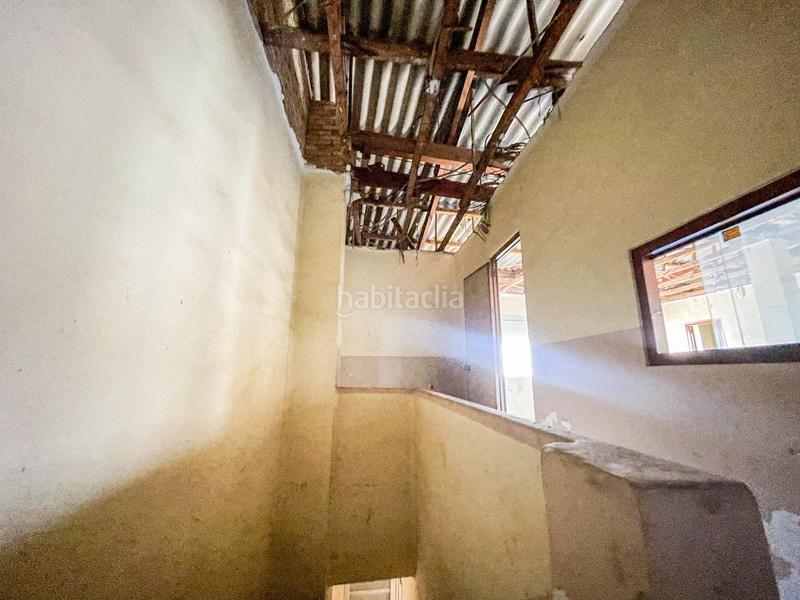 Foto fa44aa6d-98f1-4f89-a27b-8e239818811f. Local comercial a carretera alba 11 a La Torre Valencia