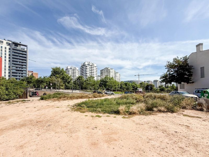 Foto f2f5d6b2-b8ed-4930-a262-3d92e666a798. Terreny residencial a calle jaraco 17 a Fonteta de Sant Lluís Valencia