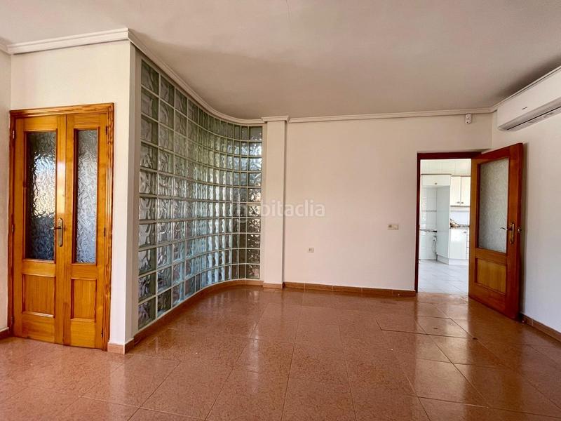 Foto 5016c4d7-fef2-43bc-876f-f30491d50e50. Chalet mit parking pool in El Paraíso-Los Almendros Eliana (l´)