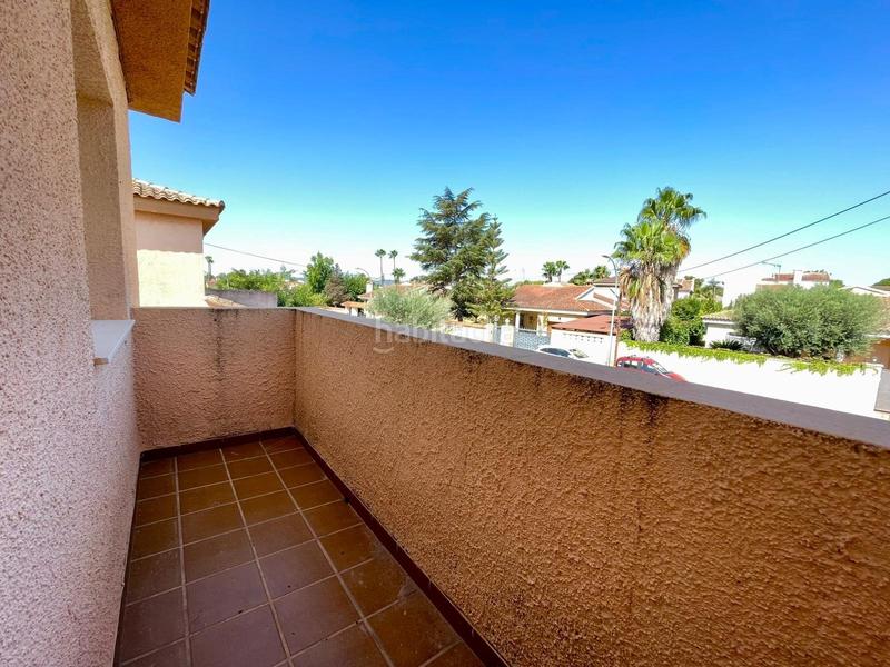 Foto b6f6409e-9391-46dc-91ac-3edf915551e4. Chalet mit parking pool in El Paraíso-Los Almendros Eliana (l´)