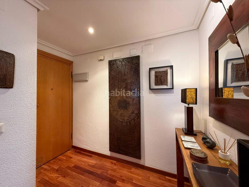 Foto 73afe505-e337-4edb-8b4d-6440c8681115. Àtic amb calefacció aparcament a Malilla Valencia