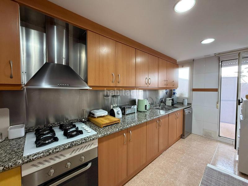 Foto 87dbd249-92f6-416b-86c3-f44749ec8031. Àtic amb calefacció aparcament a Malilla Valencia