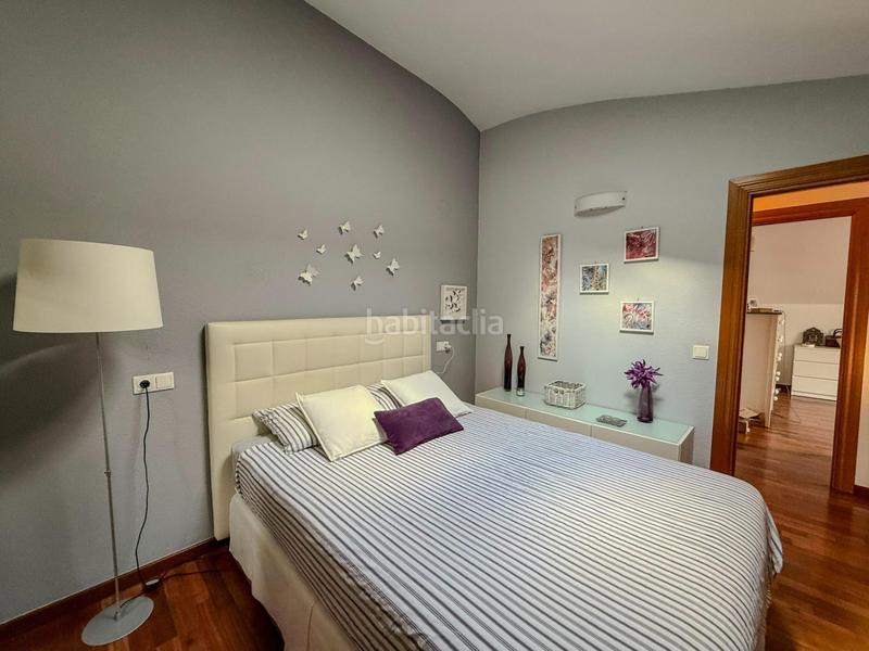 Foto b648fb52-9873-4303-9c7d-9a898245d853. Àtic amb calefacció aparcament a Malilla Valencia