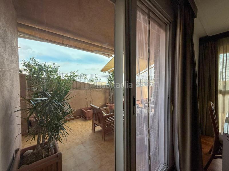 Foto d4912479-8205-4dcf-b44e-345781ba3207. Àtic amb calefacció aparcament a Malilla Valencia