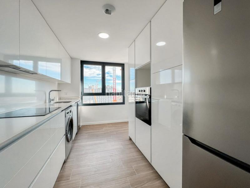 Foto abed8176-8d72-4858-92a0-05247713903f. Alquiler piso vivienda en alquiler en torre iberia Malilla en Valencia