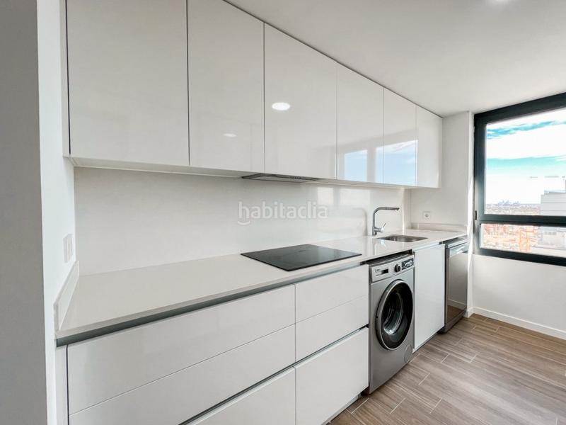 Foto b3357d09-a3f8-435a-b6ca-a585031fc820. Alquiler piso vivienda en alquiler en torre iberia Malilla en Valencia