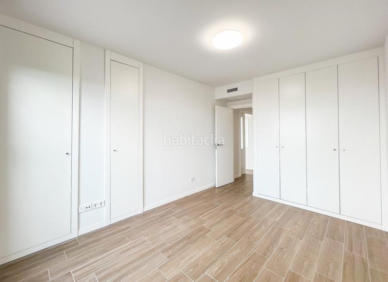 Foto dd9be91d-ba1e-4ce5-9e15-440e04ac0754. Alquiler piso vivienda en alquiler en torre iberia Malilla en Valencia