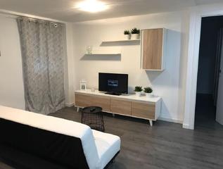 Location Appartement  Calle ruben dario. Amplio piso de 3 habitaciones villalba estación