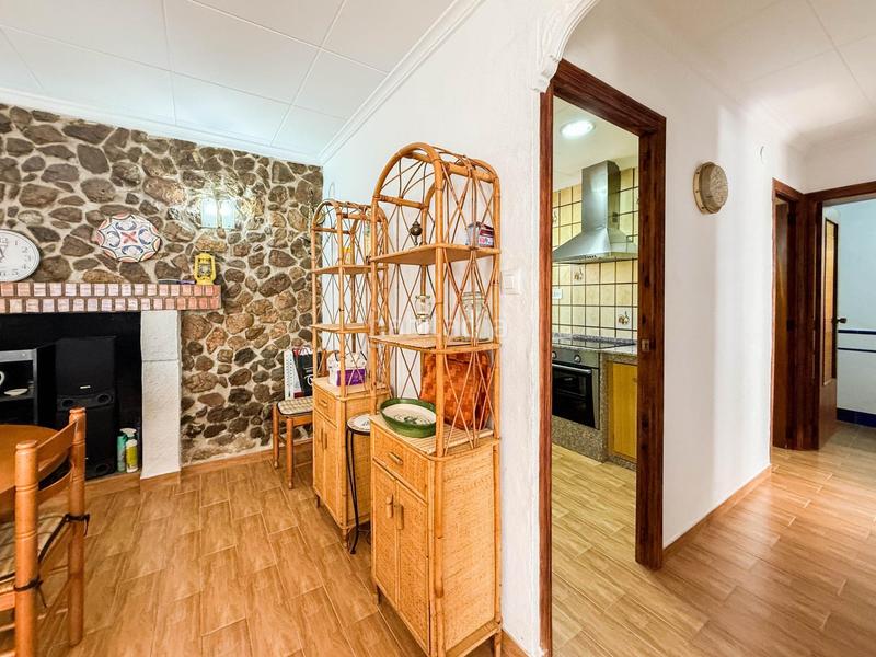 Foto ce03bc8f-ad8e-4965-b30d-f10087ca64e2. Xalet amb aparcament a Sellent