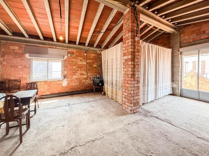 Foto cfd5bb2e-1085-4e60-a760-ea91e5e064b7. Xalet amb aparcament a Sellent