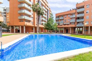 Pis  Avenida fernando abril martorell 2. Rentabilidad garantizada en malilla piso con inquilinos y ubicac