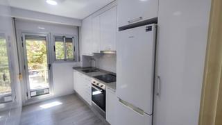 Location Appartement  Calle cura palanca ma. Piso de 4 habitaciones en alquiler en la fonteta de sant lluis