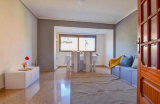 Appartement  Avenida tres forques. Amplio y luminoso piso en tres forques, valencia