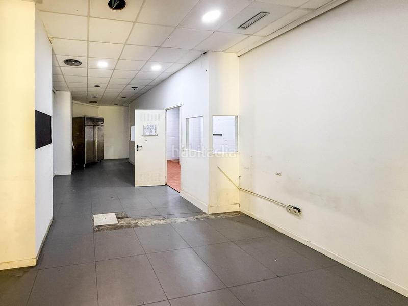 Foto 10d587c0-dcb2-498e-8cb4-3647ba65e01c. Local comercial local en venta en excelente ubicación en Valencia