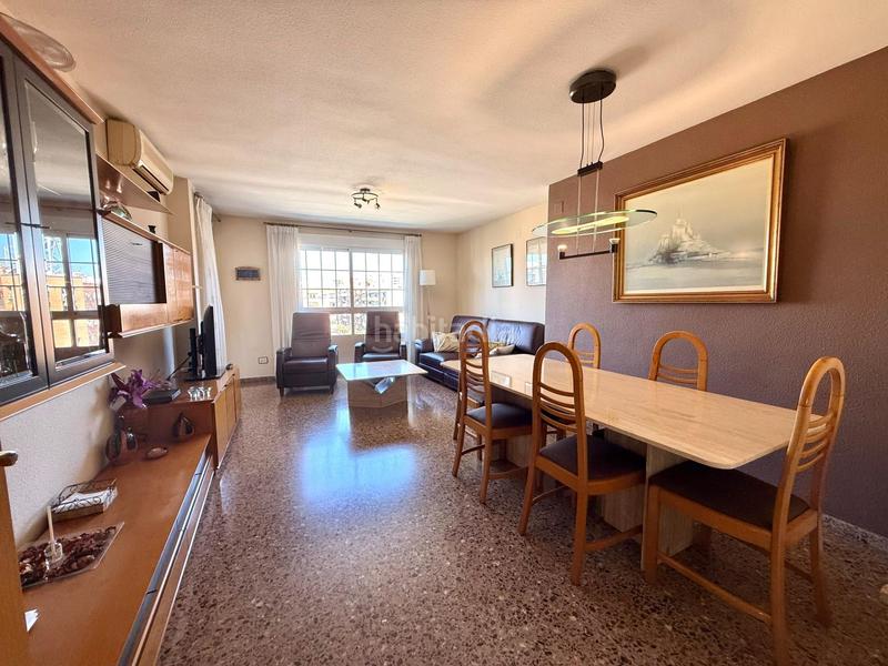 Foto 7dd04a24-9b24-4d84-b34b-9a255fcb9db6. Flat in juan ramon jimenez 26 in Malilla Valencia