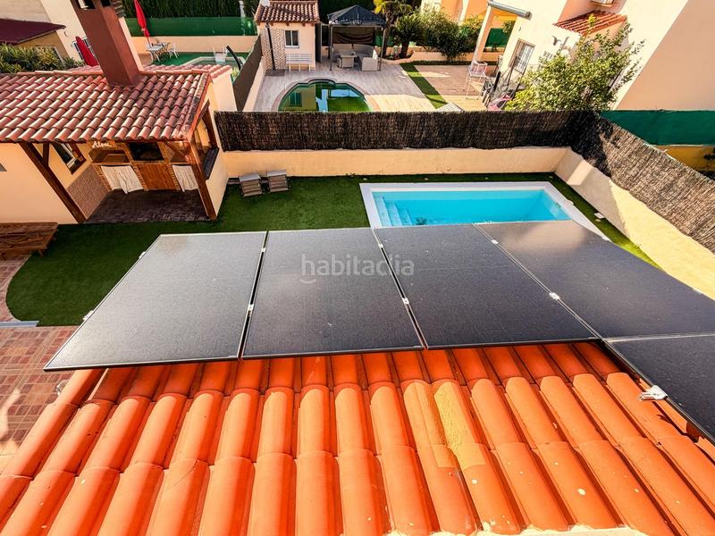 Foto 0cf27fac-35d0-42e6-b5d4-c01e010f4658. Xalet amb calefacció aparcament piscina a Riba - roja de Túria