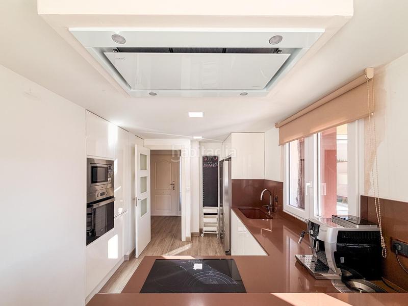 Foto 273573e3-0e41-4e5e-b604-d23924207d3b. Xalet amb calefacció aparcament piscina a Riba - roja de Túria