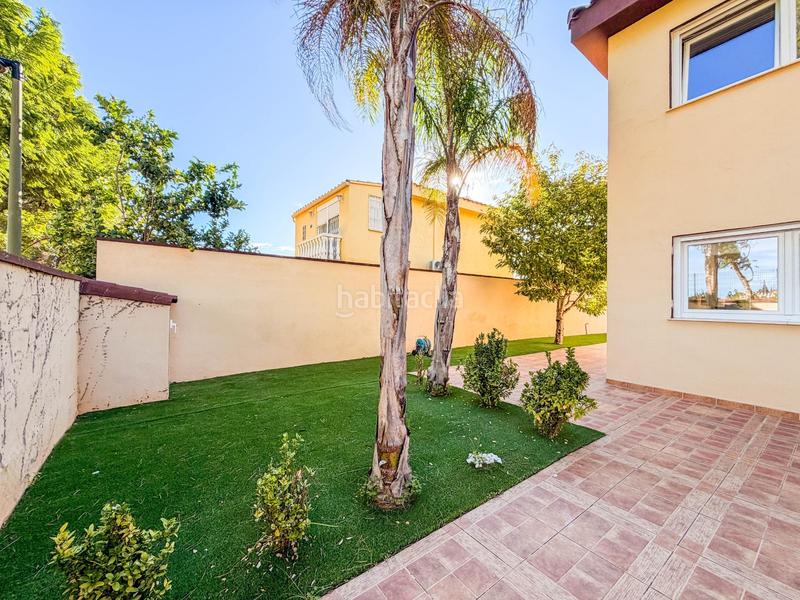 Foto 2f00774f-8ca5-4a30-bc4e-a1797c2c4e1c. Xalet amb calefacció aparcament piscina a Riba - roja de Túria