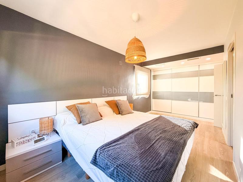 Foto 380ac289-57ce-444f-8870-304c55f4f760. Xalet amb calefacció aparcament piscina a Riba - roja de Túria