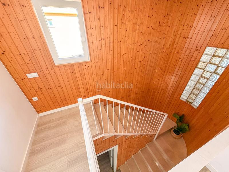 Foto 6ccba96a-1d57-49c4-9ca5-5655066563b2. Xalet amb calefacció aparcament piscina a Riba - roja de Túria