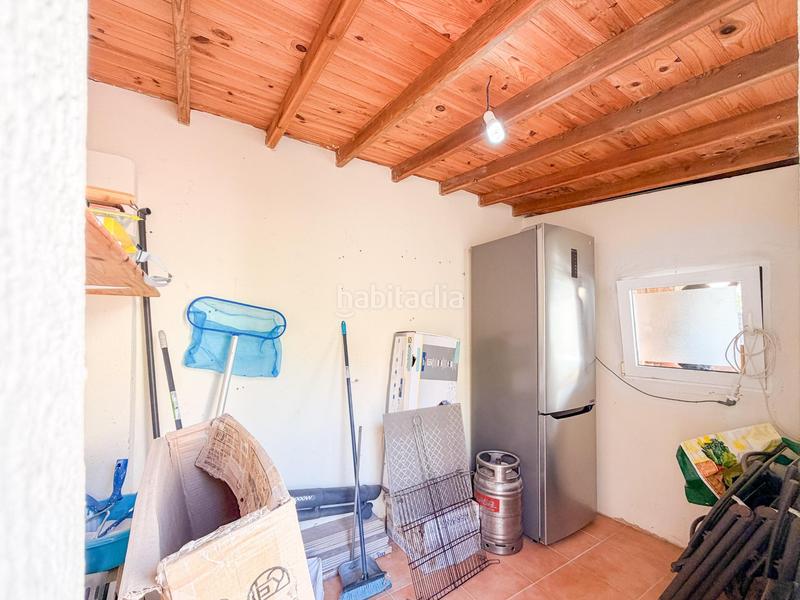 Foto d2df81e4-3daf-41c4-b400-c4ed37b5e761. Xalet amb calefacció aparcament piscina a Riba - roja de Túria