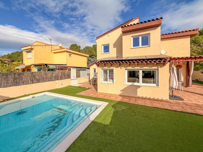 Foto eac86dc3-345e-459f-bffb-305700ebff86. Xalet amb calefacció aparcament piscina a Riba - roja de Túria