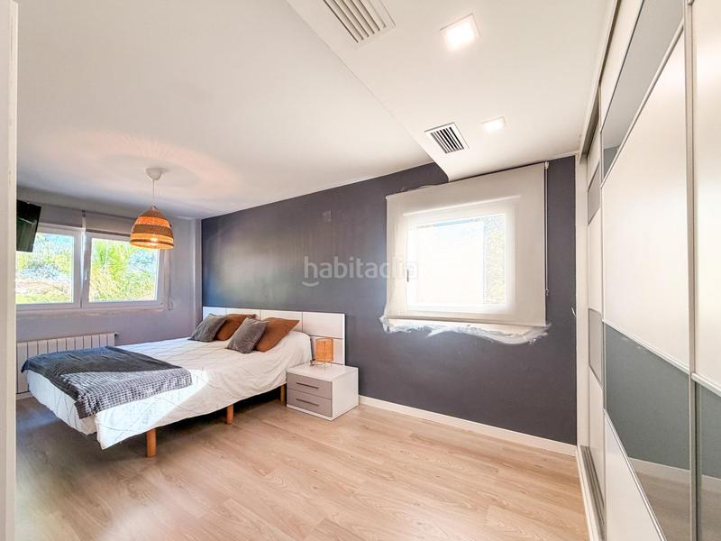 Foto fe1de319-8c6a-469a-8c2f-0ac36e4be614. Xalet amb calefacció aparcament piscina a Riba - roja de Túria