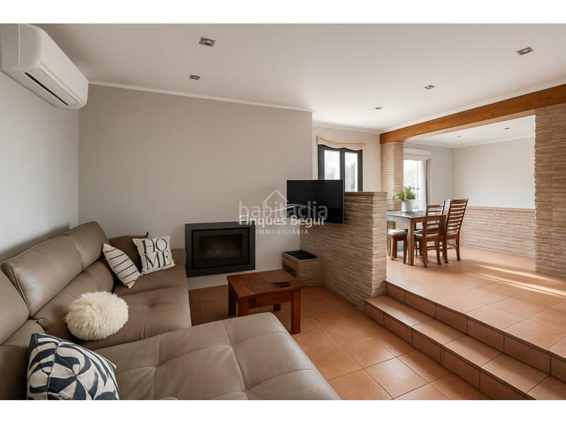 Foto 52f2c2ec-6752-496b-9ae3-9407e1fe59ed. Chalet , encantadora casa renovada con estilo moderno y piscina privada. en Begur