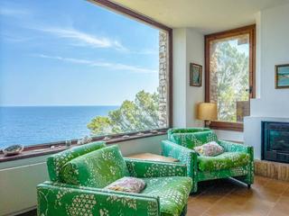 Chalet  Vent. Exclusiva casa en primera línea de mar en sa riera, begur