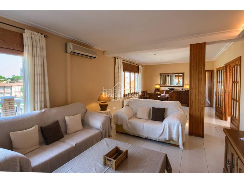 Foto 2b7ec7fc-0155-4807-87dc-1119f6247036. Haus mit heizung parking pool in Begur Begur