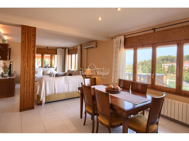 Foto d17abf94-765d-4f7a-aa6f-883f64d4809a. Haus mit heizung parking pool in Begur Begur