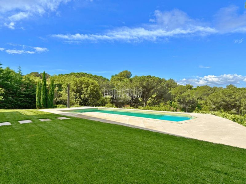 Foto 2ebbe46f-562c-4367-9aa0-55375658cce3. Xalet amb calefacció aparcament piscina a residencial Begur-esclanyà Begur