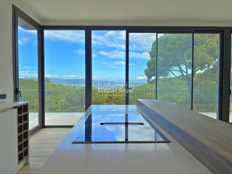 Foto 3f06fd41-b568-4b6e-9b16-6143a3b1eb8a. Xalet amb calefacció aparcament piscina a residencial Begur-esclanyà Begur