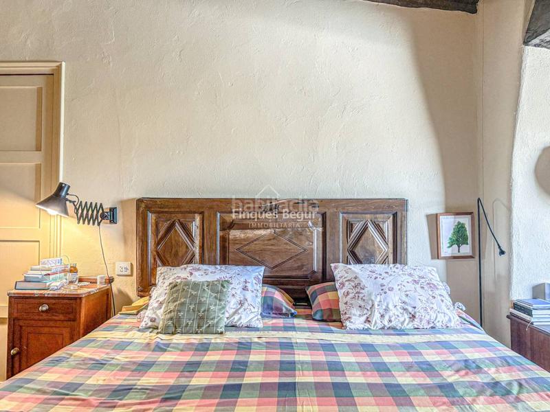 Foto 5bf5ee9e-0746-4a2f-b680-20b876bf4819. Casa , casa de pueblo con jardín privado y licencia turística cerca del centro en Begur