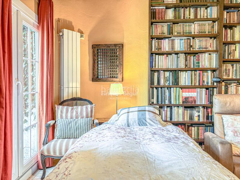 Foto 72e6c305-f73a-45c5-b570-7a2102fb6f55. Casa , casa de pueblo con jardín privado y licencia turística cerca del centro en Begur