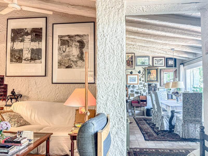 Foto 78f55126-8a76-4217-8294-b369ba232467. Casa , casa de pueblo con jardín privado y licencia turística cerca del centro en Begur