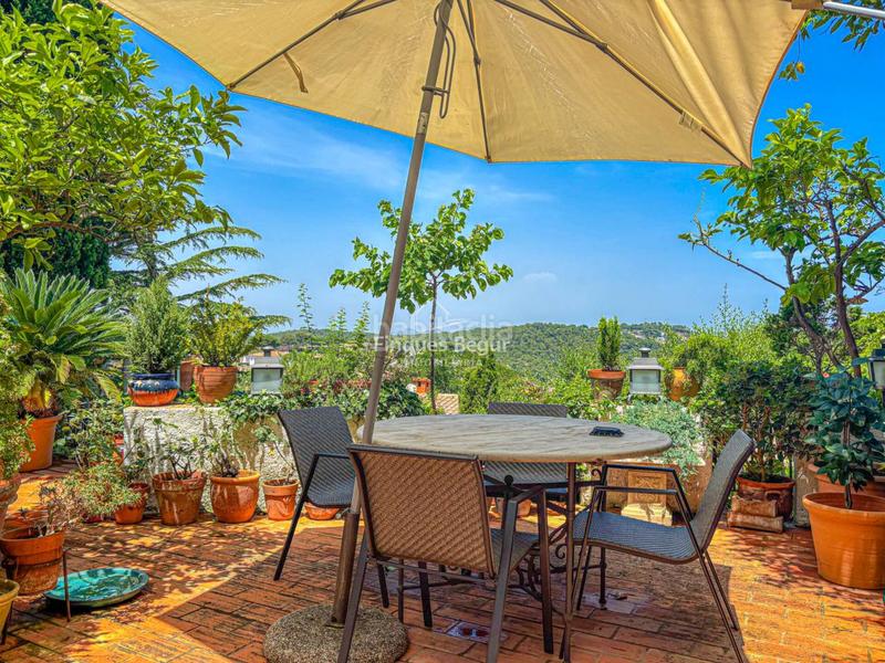 Foto bb552c02-960f-46db-b148-69015db490c9. Casa , casa de pueblo con jardín privado y licencia turística cerca del centro en Begur