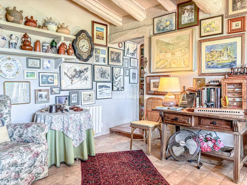 Foto fa2d7696-d85a-4f54-b4a4-f43169524af0. Casa , casa de pueblo con jardín privado y licencia turística cerca del centro en Begur